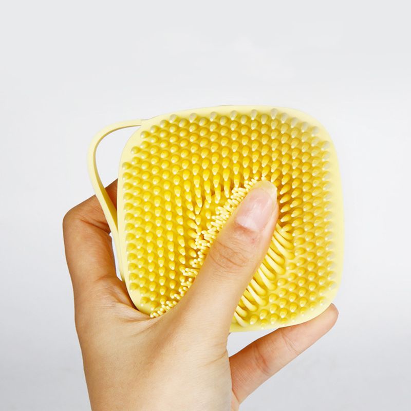 Soft Silicone Pet Bath Brush With Shampoo Dispenser For Grooming